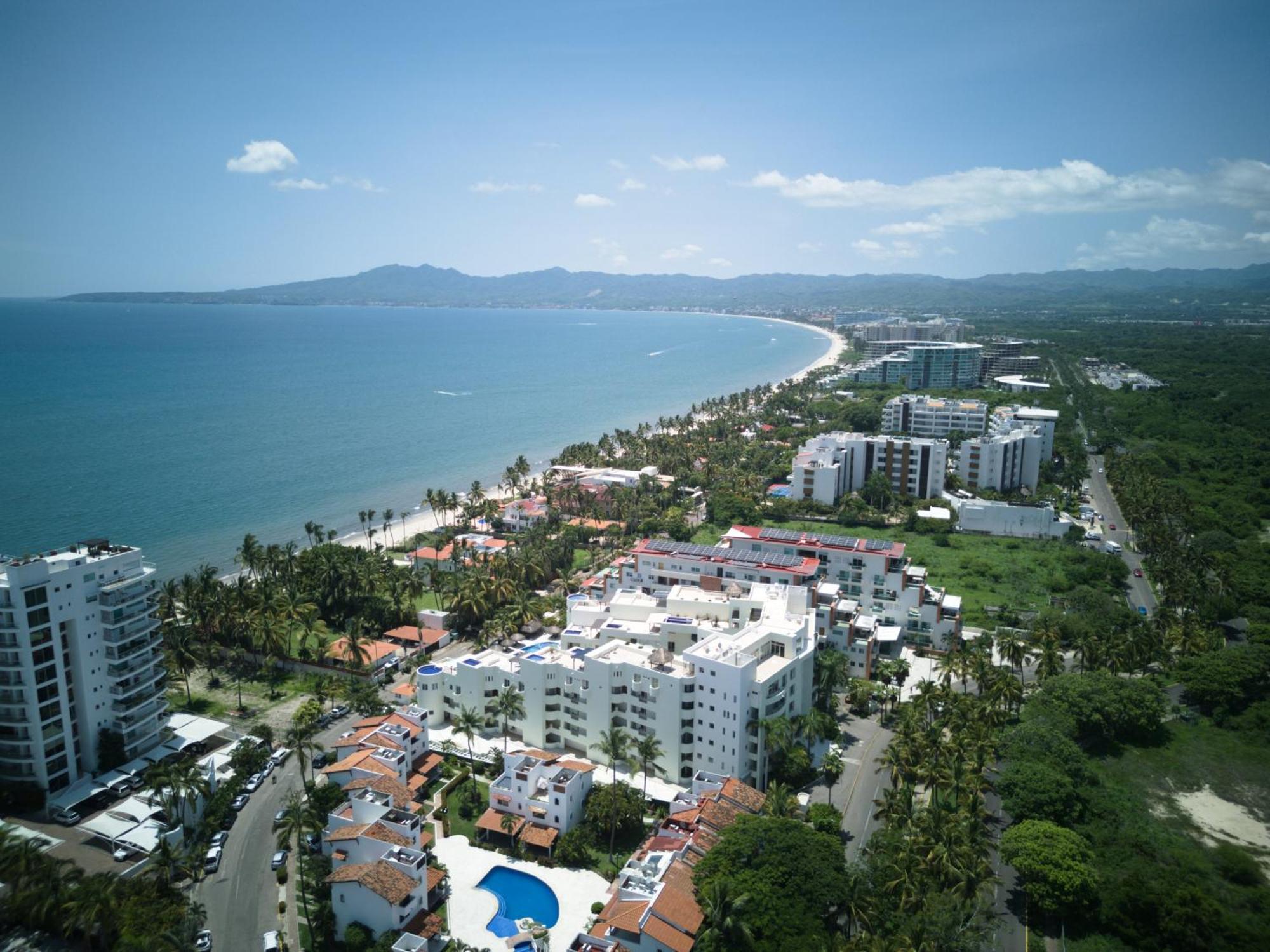Stylish Peninsula Golf 3Br Oasis With Pool Apartment Nuevo Vallarta Exterior photo